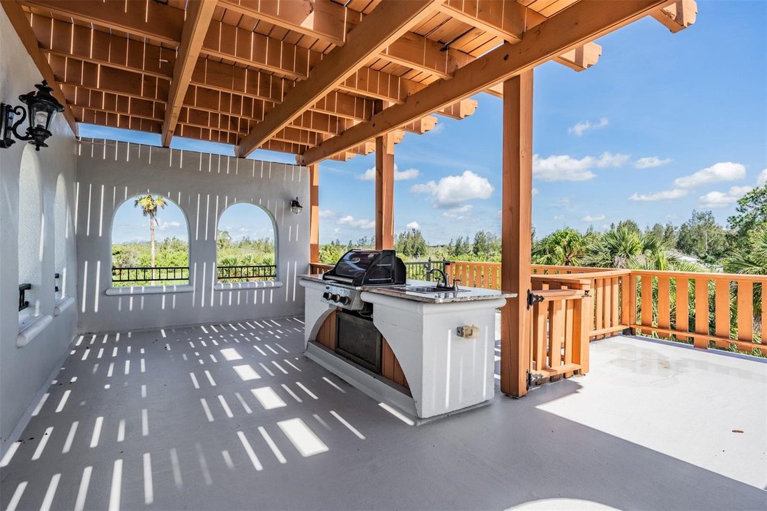 House in Tampa, Florida, United States 3 - 17984432