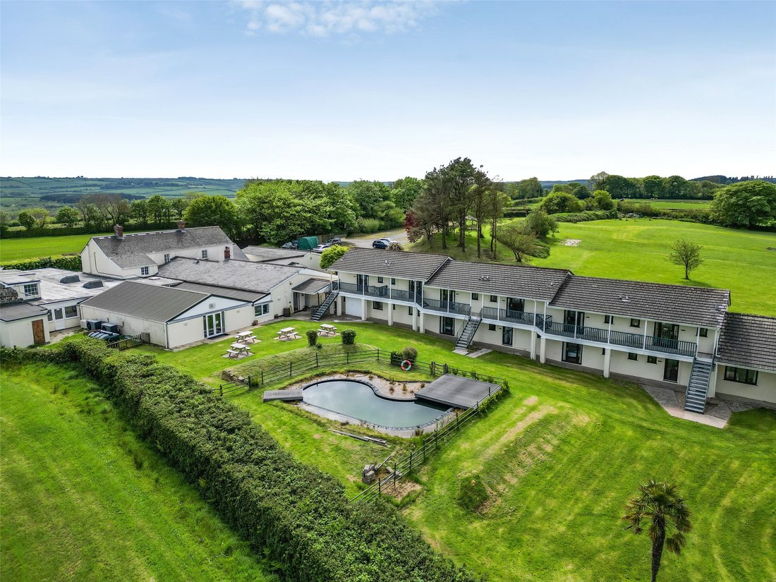 House in Devon, England 1 - 17991234