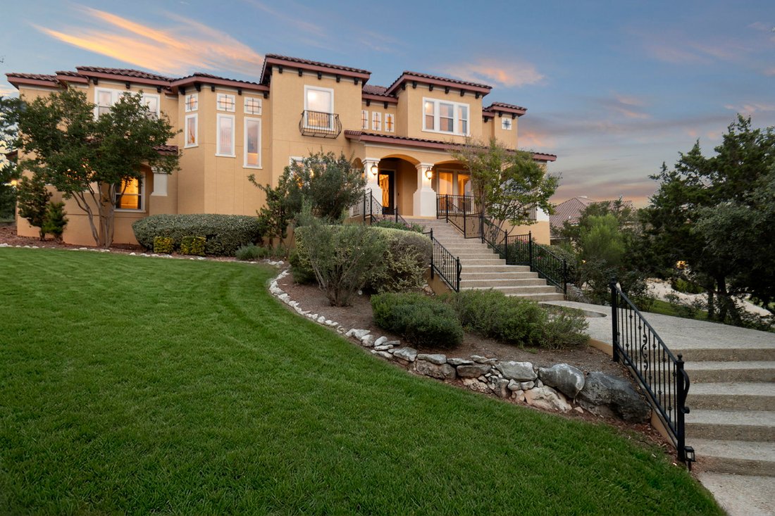 House in Helotes, Texas, United States 1 - 17986446