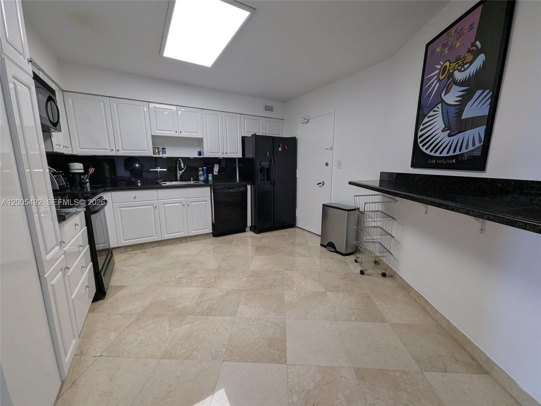 Condo in Miami Beach, Florida, United States 4 - 17747715