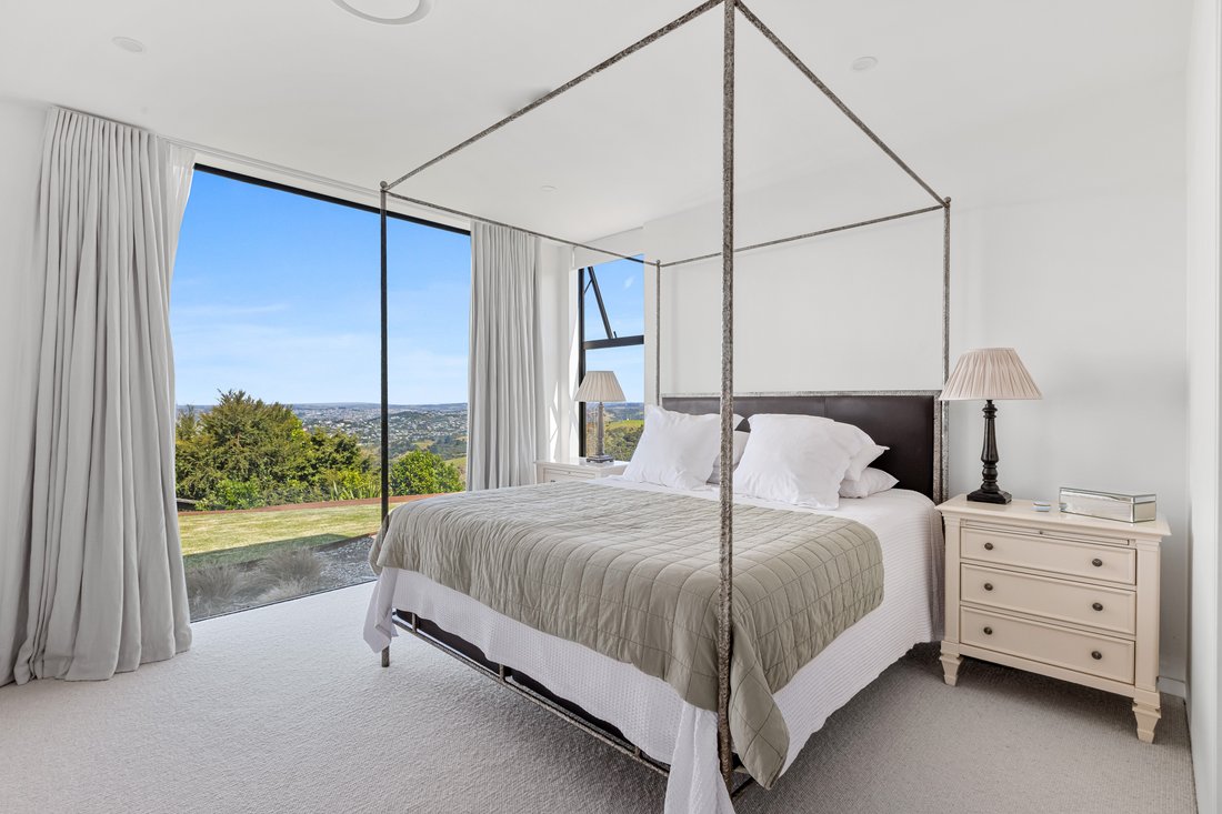 Waiwera, Auckland, New Zealand 3 - 17987128