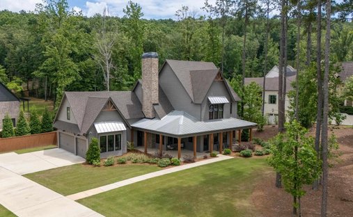 House in Chelsea, Alabama, United States 1