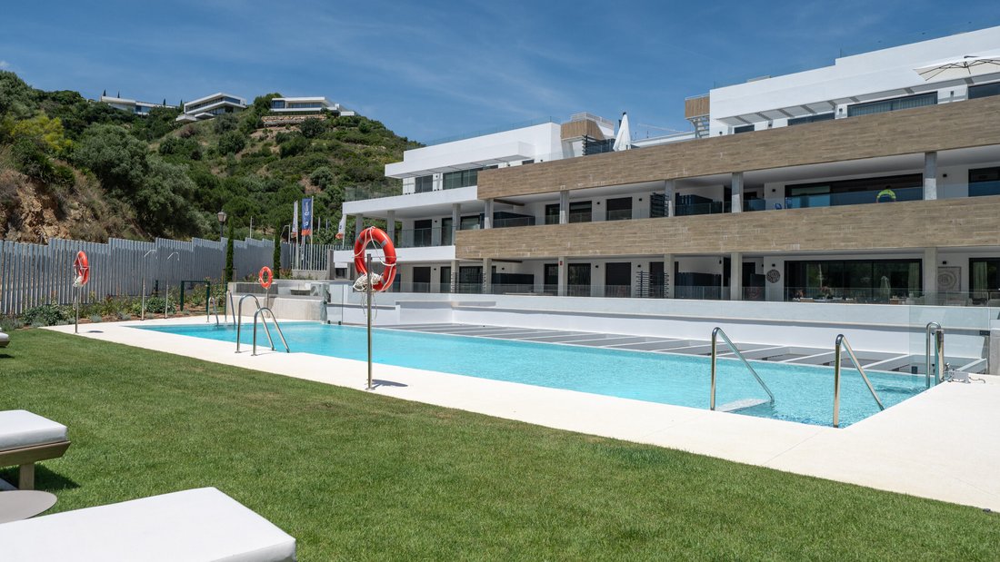 Apartment in Marbella, Andalusia, Spain 2 - 17987932