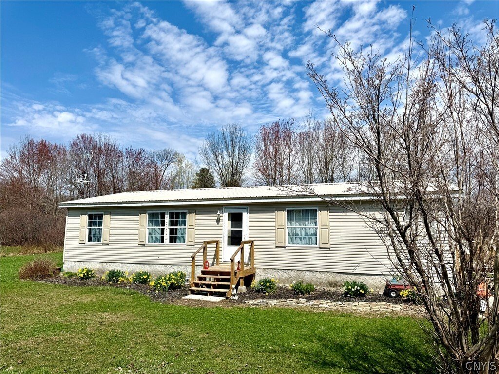 House in Pulaski, New York, United States 1 - 17994384