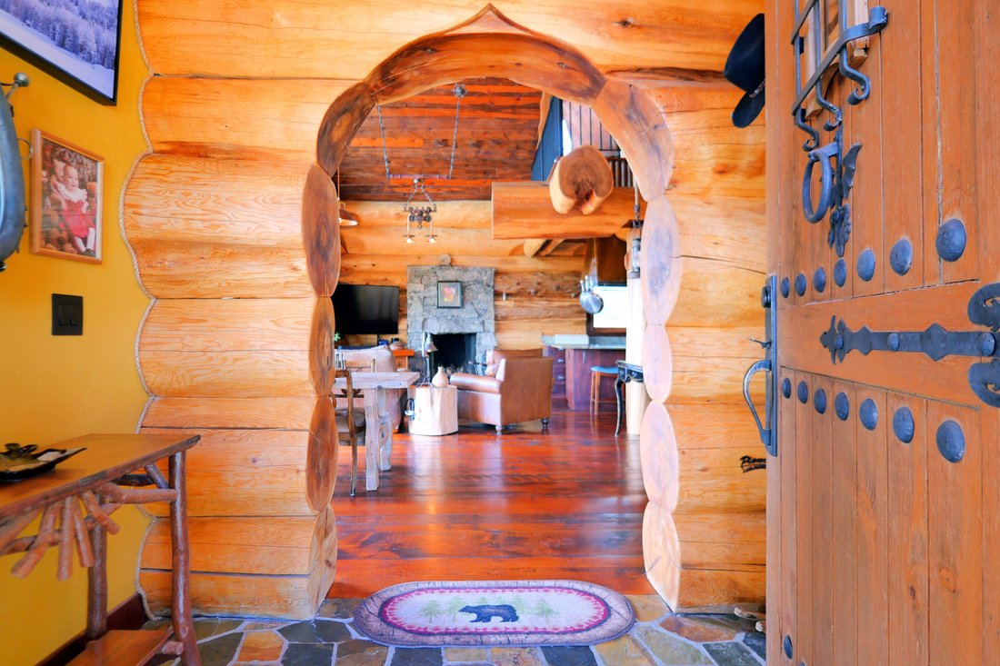 Placerville, Colorado, United States 5 - 17993405