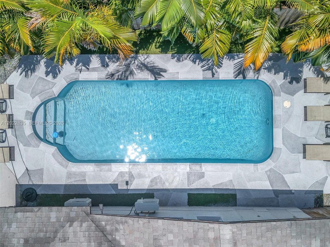 Fort Lauderdale, Florida, United States 1 - 17987968