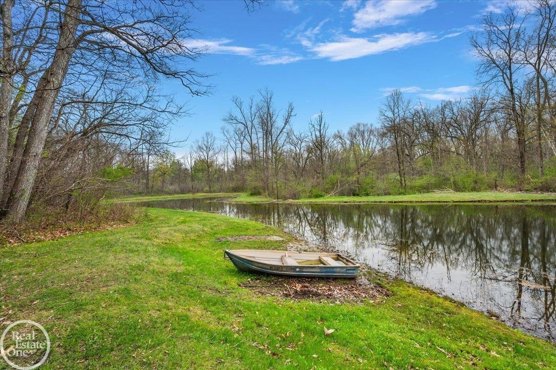 Land in Rochester Hills, Michigan, United States 5 - 17995532