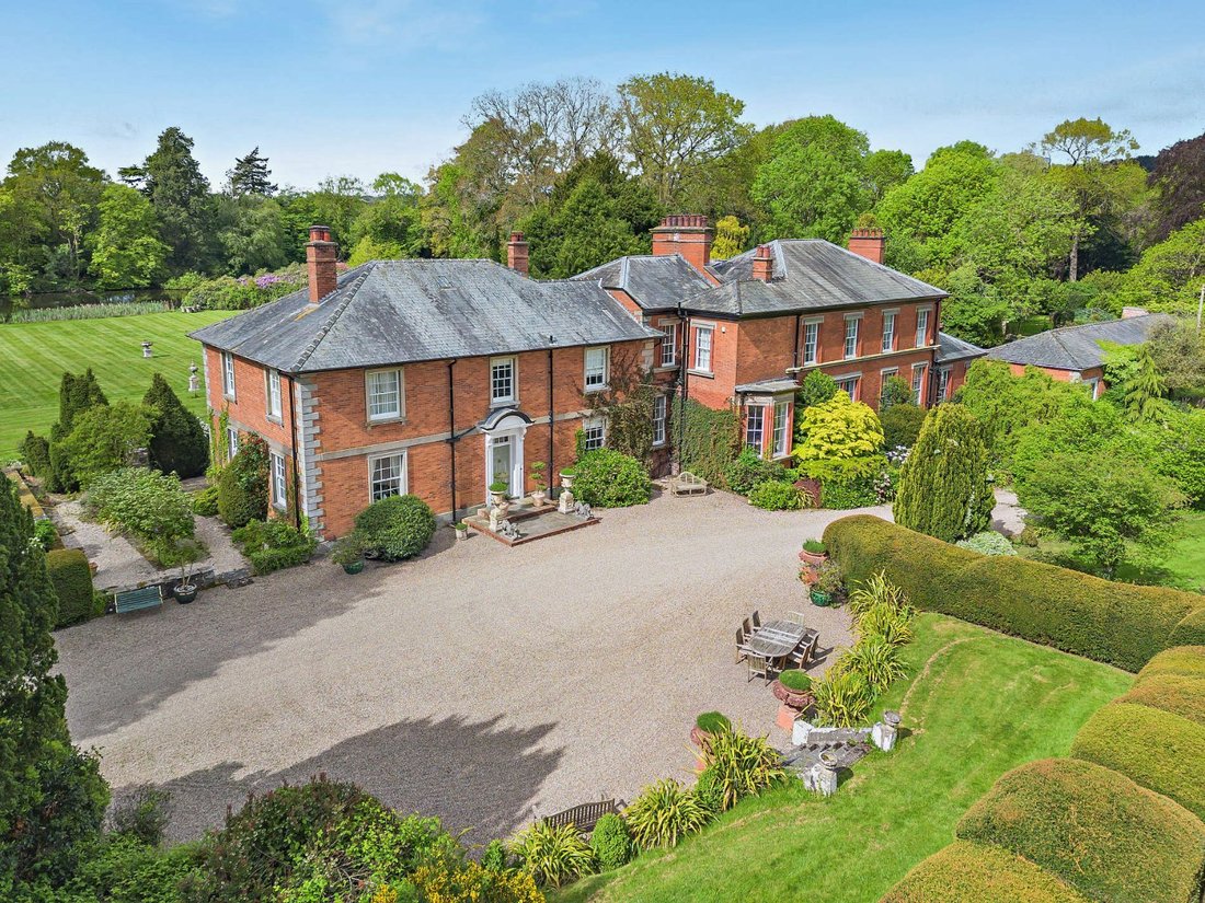House in Herefordshire, England 1 - 17984555