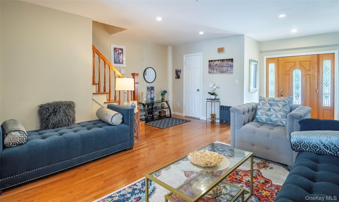 House in New York, New York, United States 4 - 17990148