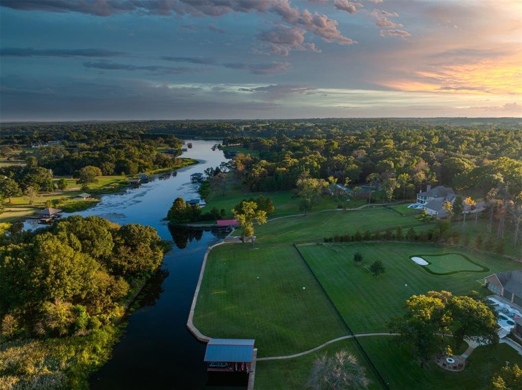 House in Athens, Texas, United States 2 - 17988876