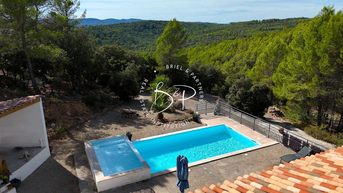 Villa in Taradeau, Provence-Alpes-Côte d'Azur, France 3 - 17986564
