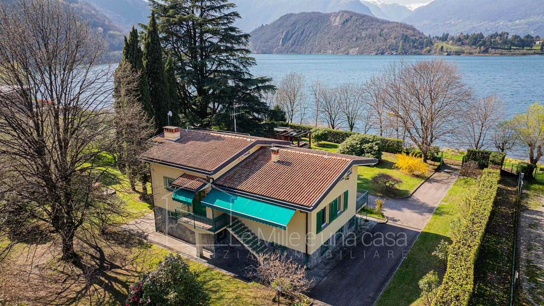 Villa in Colico Piano, Lombardy, Italy 2 - 17995068