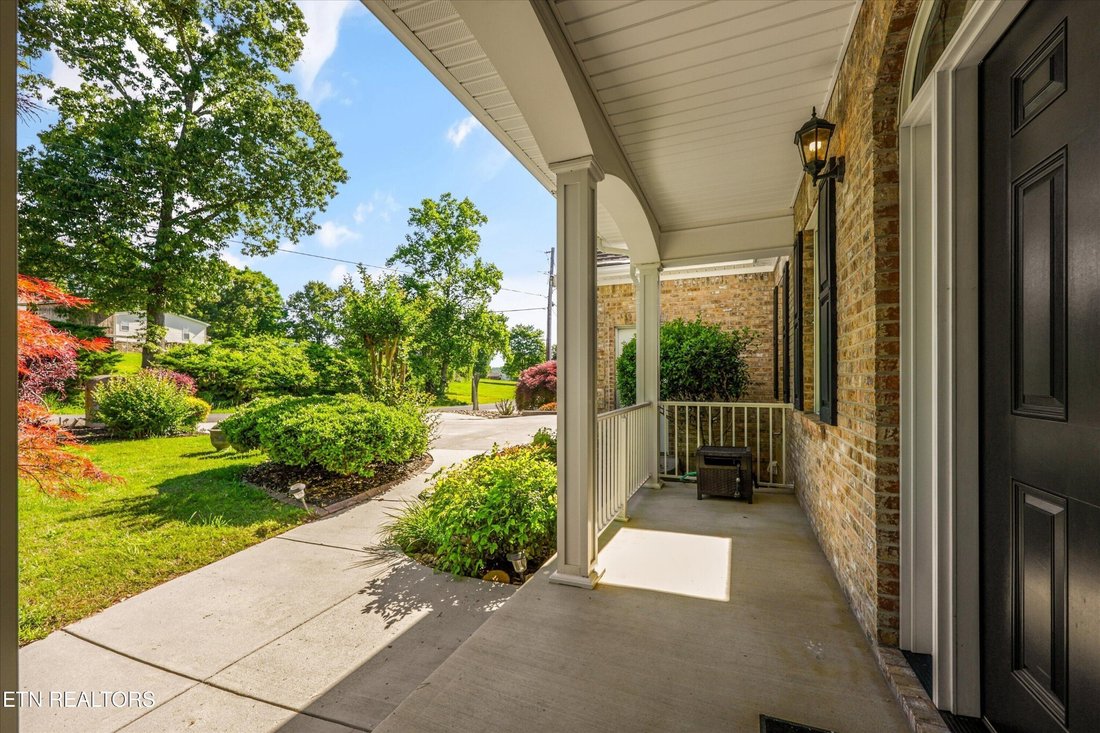House in Dandridge, Tennessee, United States 3 - 17994391