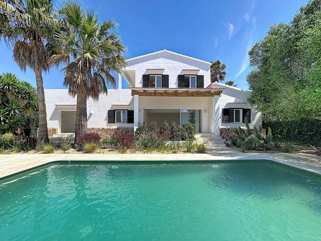 Villa in es Castell, Balearic Islands, Spain 2 - 17984891