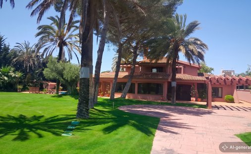 House in Chiclana de la Frontera, Andalusia, Spain 1