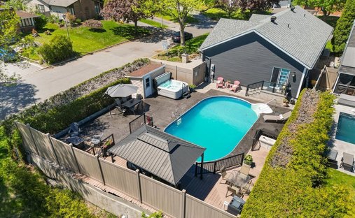 House in Ottawa, Ontario, Canada 1