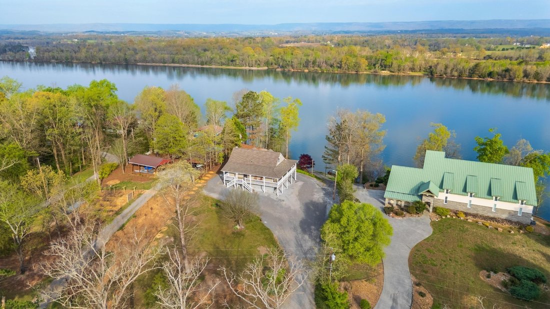 House in Decatur, Tennessee, United States 2 - 17987943