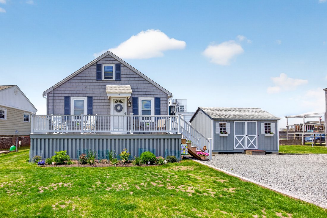 House in South Kingstown, Rhode Island, United States 1 - 17985667