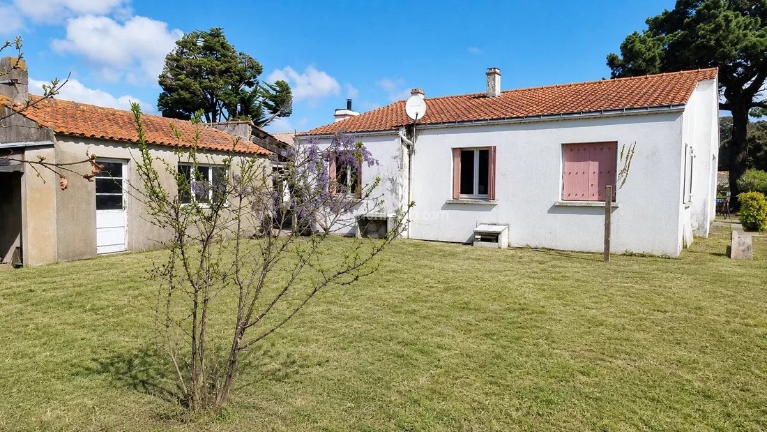 House in Noirmoutier Centre, Noirmoutier-en-l'Île, France 3 - 17531830