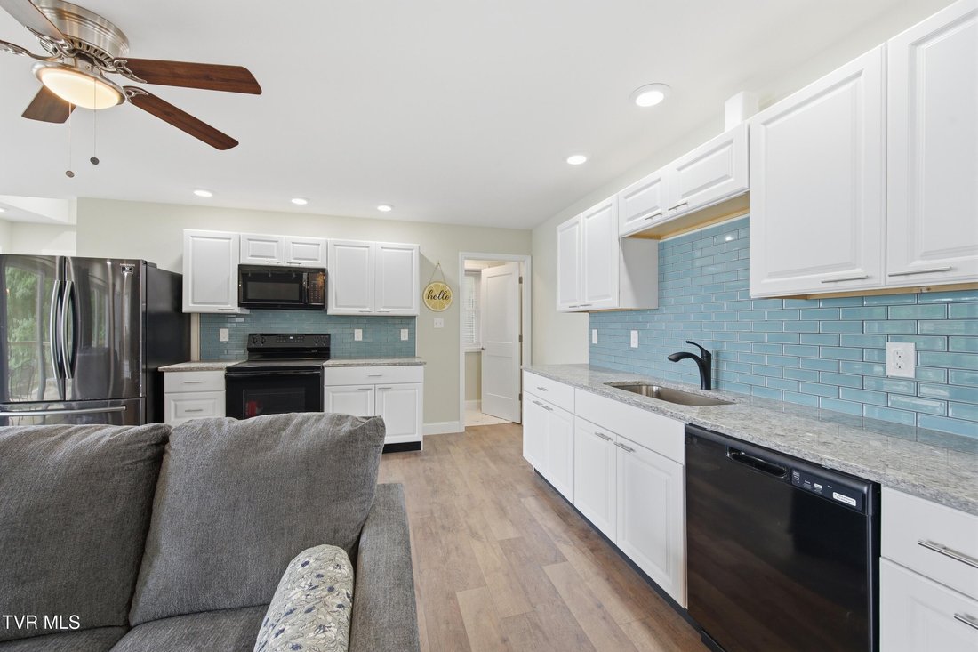 House in Abingdon, Virginia, United States 5 - 17994356
