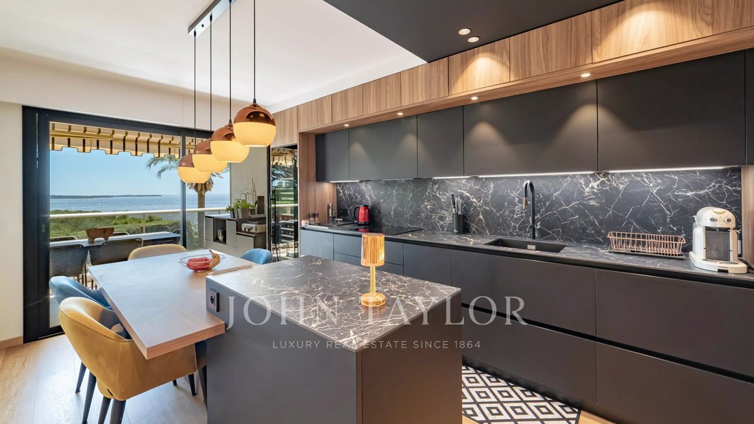 Apartment in Cannes, Provence-Alpes-Côte d'Azur, France 5 - 17986402