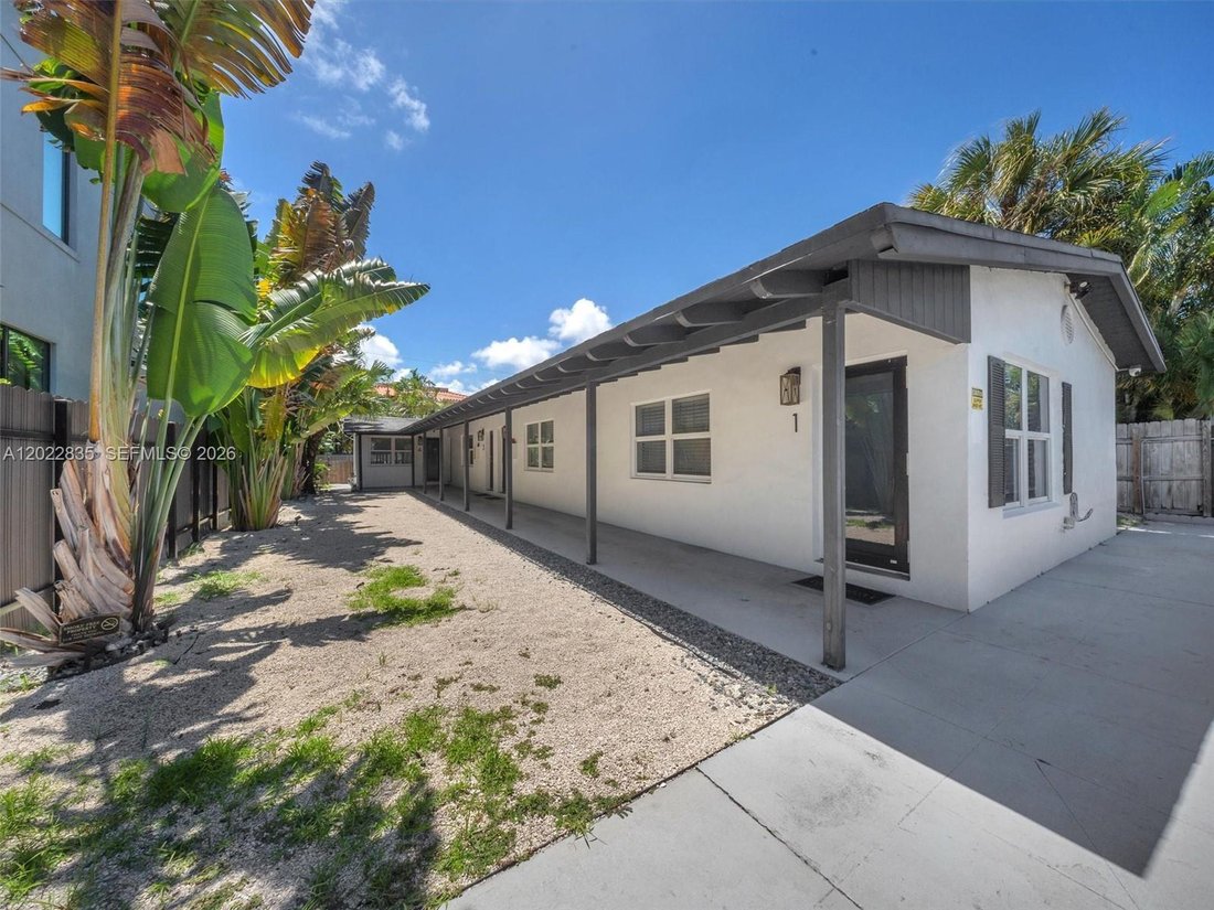 Fort Lauderdale, Florida, United States 2 - 17987968