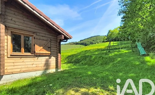 House in Saint-Pierre-la-Palud, Auvergne-Rhône-Alpes, France 1
