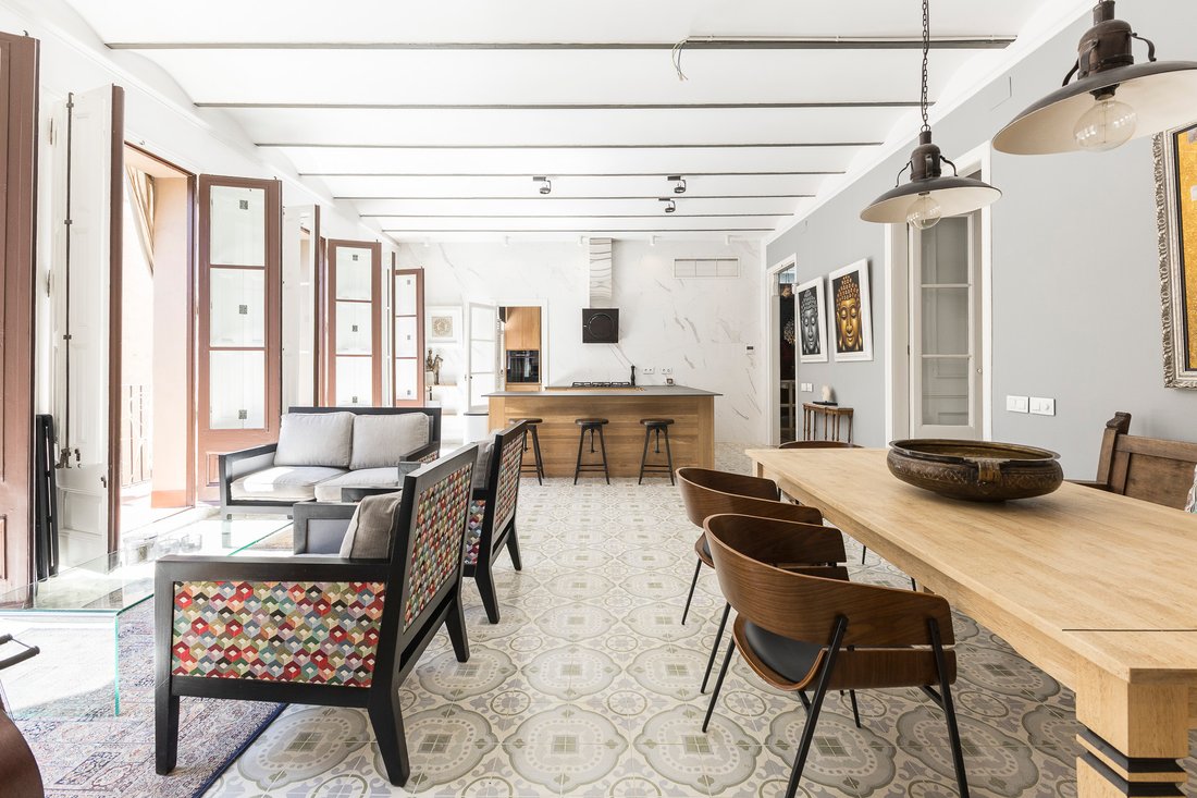 Apartment in Ciutat Vella, Barcelona, Spain 2 - 17988380
