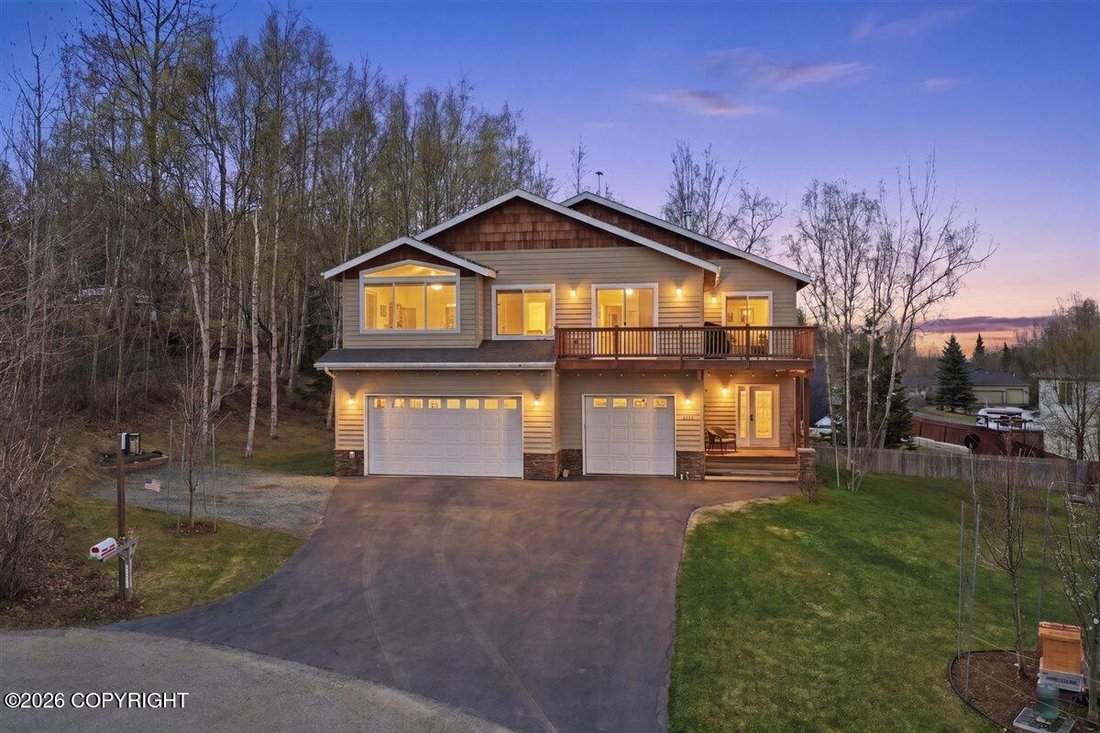 House in Anchorage, Alaska, United States 1 - 17984006