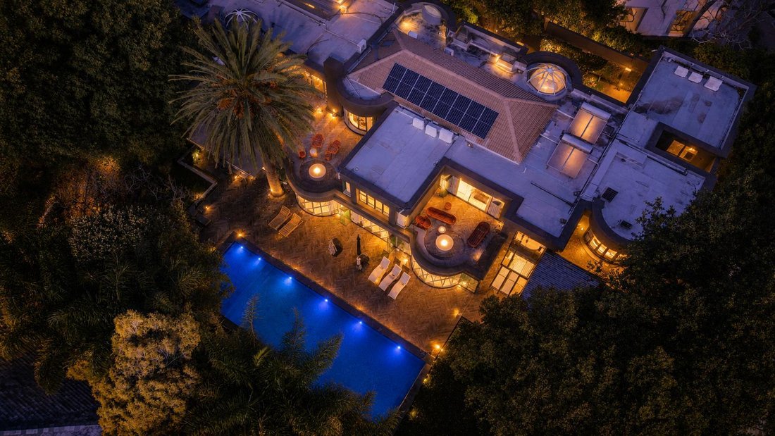 House in Houghton Estate, Gauteng, South Africa 2 - 17989276