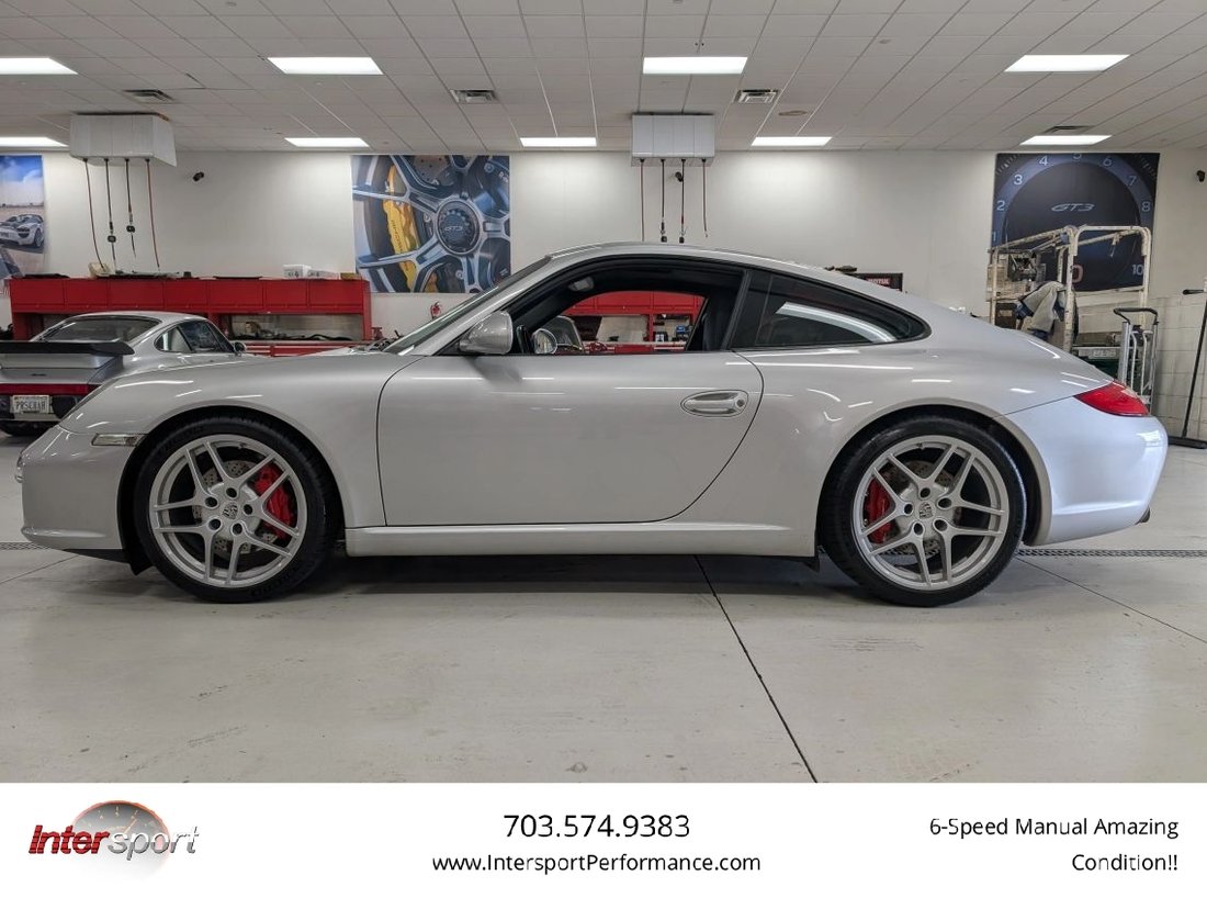 Coupe in Ashburn, VA, United States 1 - 17138767