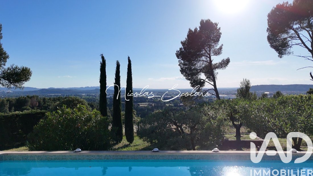 House in Taillades, Provence-Alpes-Côte d'Azur, France 1 - 17884813