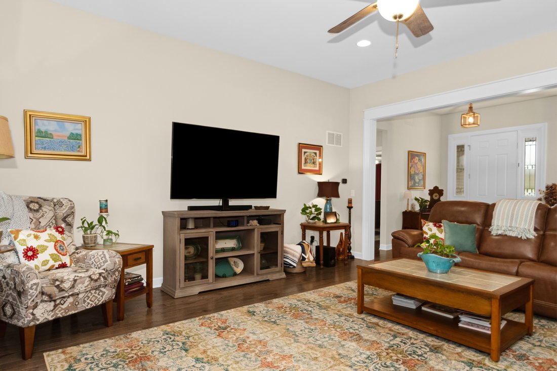 House in Bourbonnais, Illinois, United States 5 - 17969412