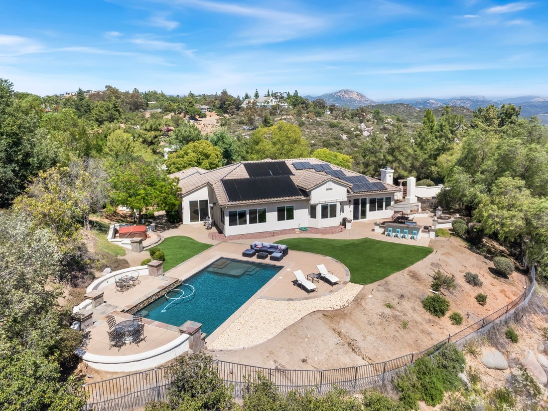 House in Alpine, California, United States 1 - 17985286