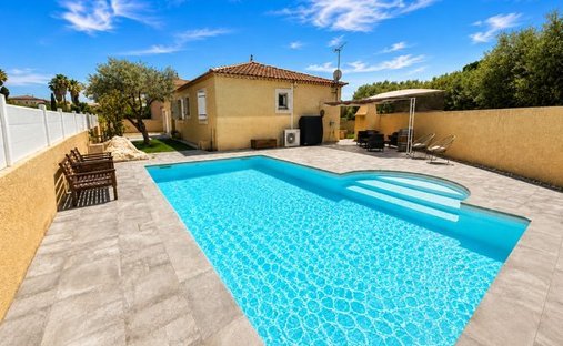 House in Loupian, Occitania, France 1