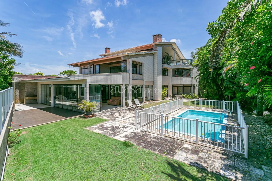 Condo in Florianópolis, State of Santa Catarina, Brazil 1 - 17984243