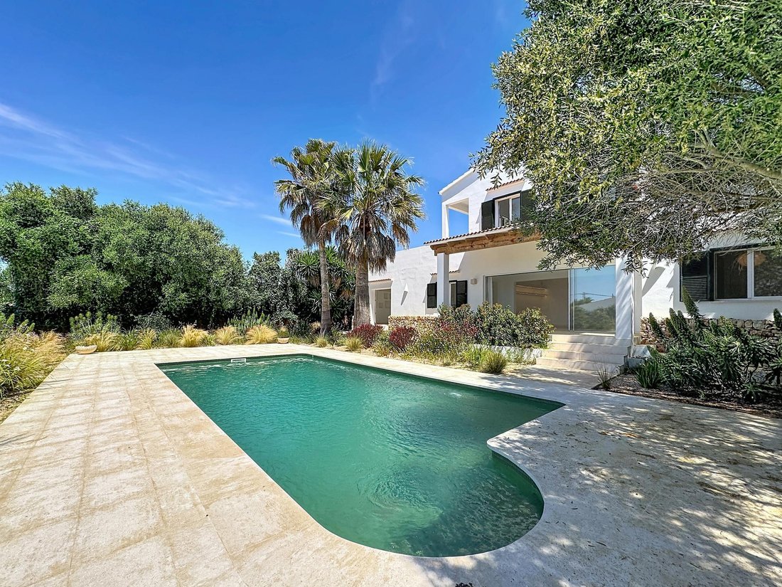 Villa in es Castell, Balearic Islands, Spain 3 - 17984891