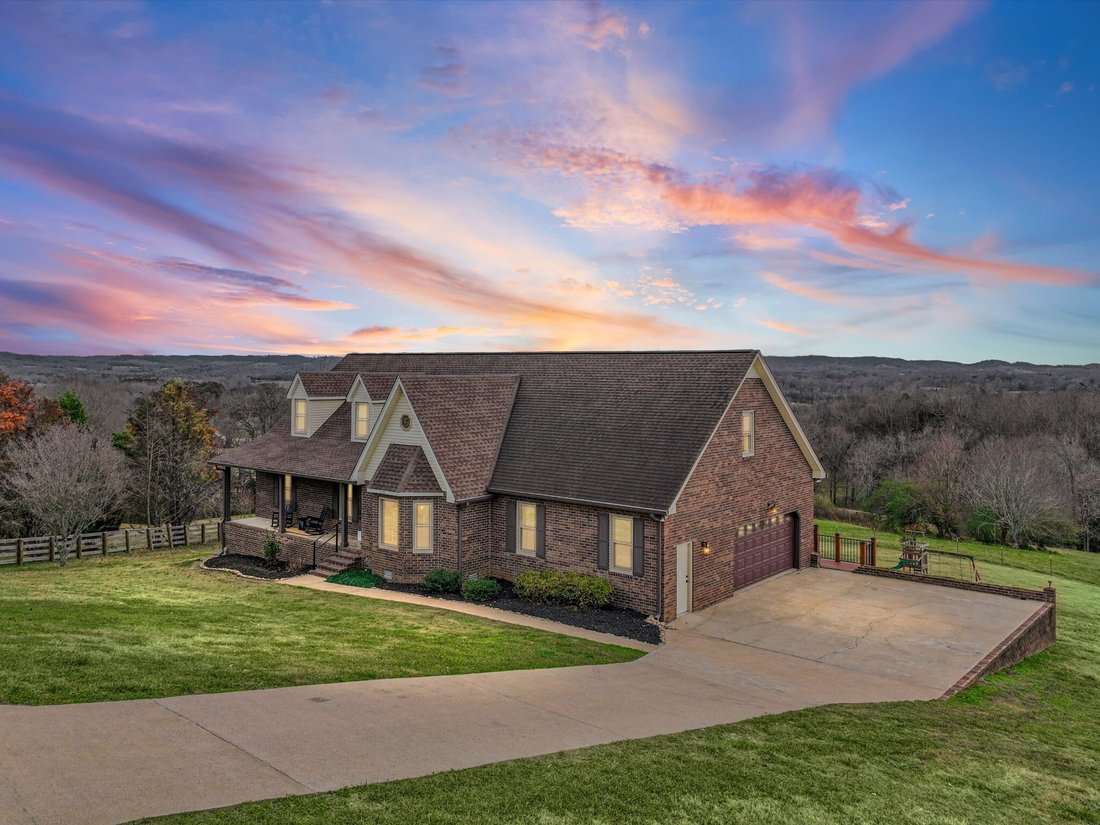 House in Belfast, Tennessee, United States 3 - 17995981