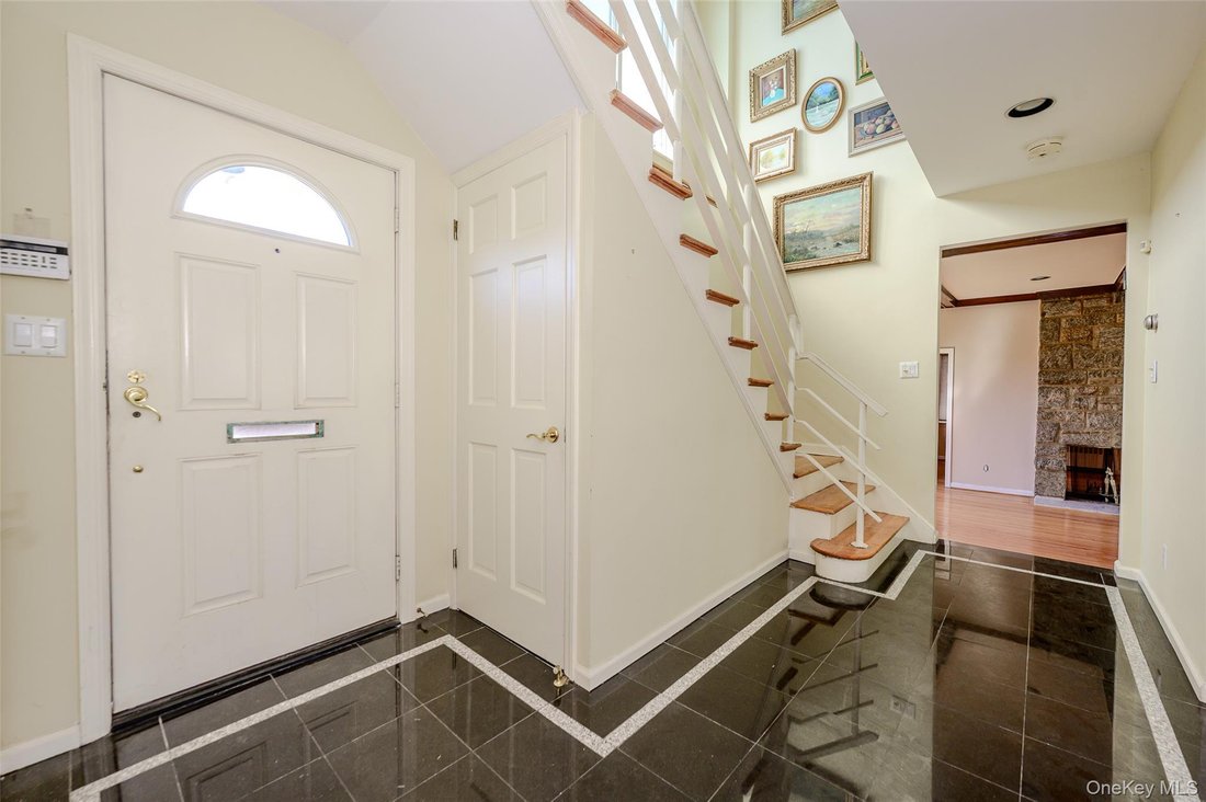 House in New York, New York, United States 4 - 17987004