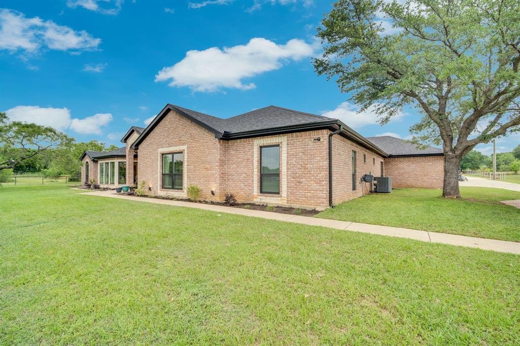 House in Burleson, Texas, United States 2 - 17991116