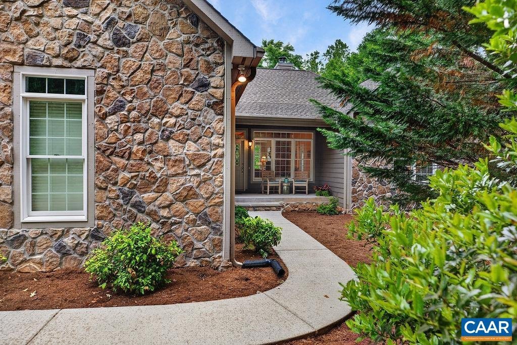 House in Schuyler, Virginia, United States 2 - 17994249