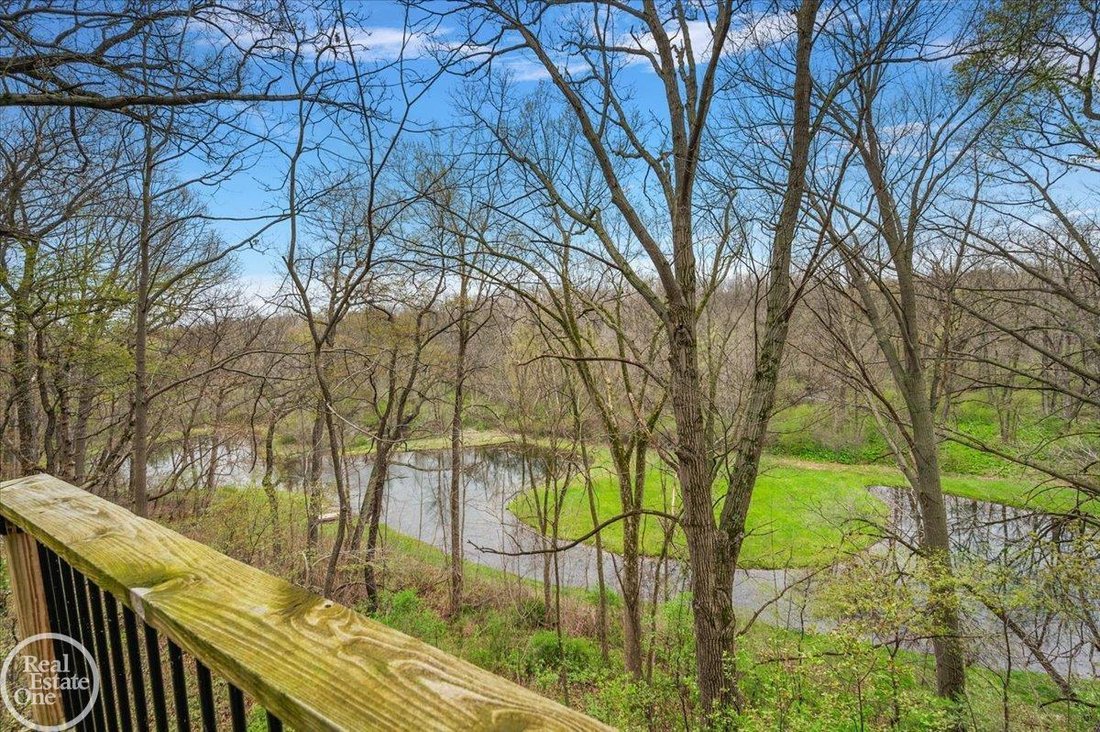 Land in Rochester Hills, Michigan, United States 4 - 17995532