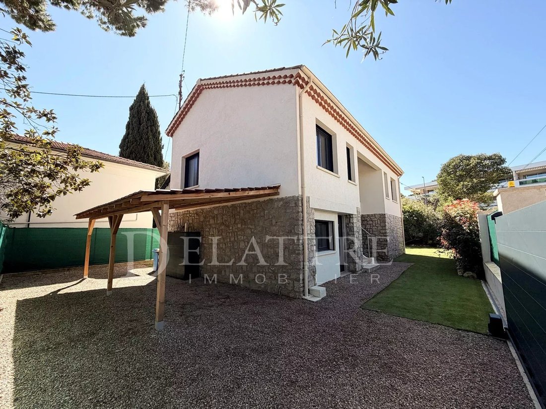 Villa in Vallergues, Cannes, France 4 - 17993614