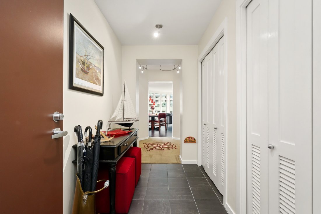Condo in Seattle, Washington, United States 3 - 17987068