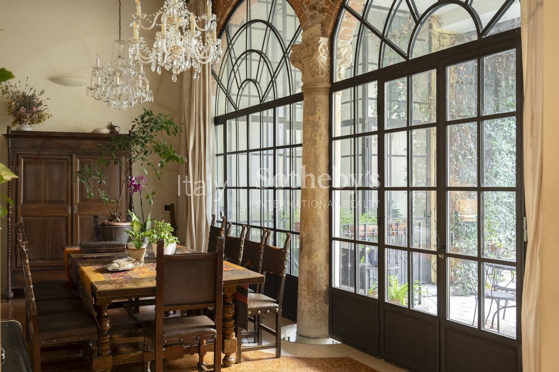 Apartment in Historic Center, Bologna, Italy 5 - 17987127