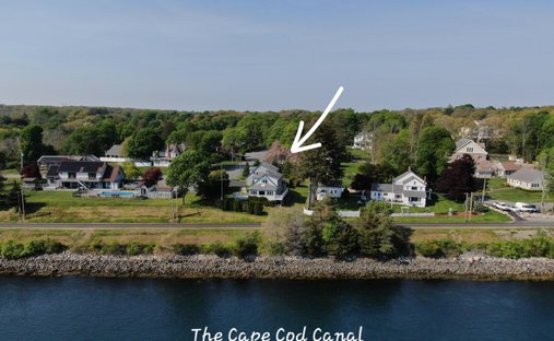 House in Sandwich, Massachusetts, United States 1