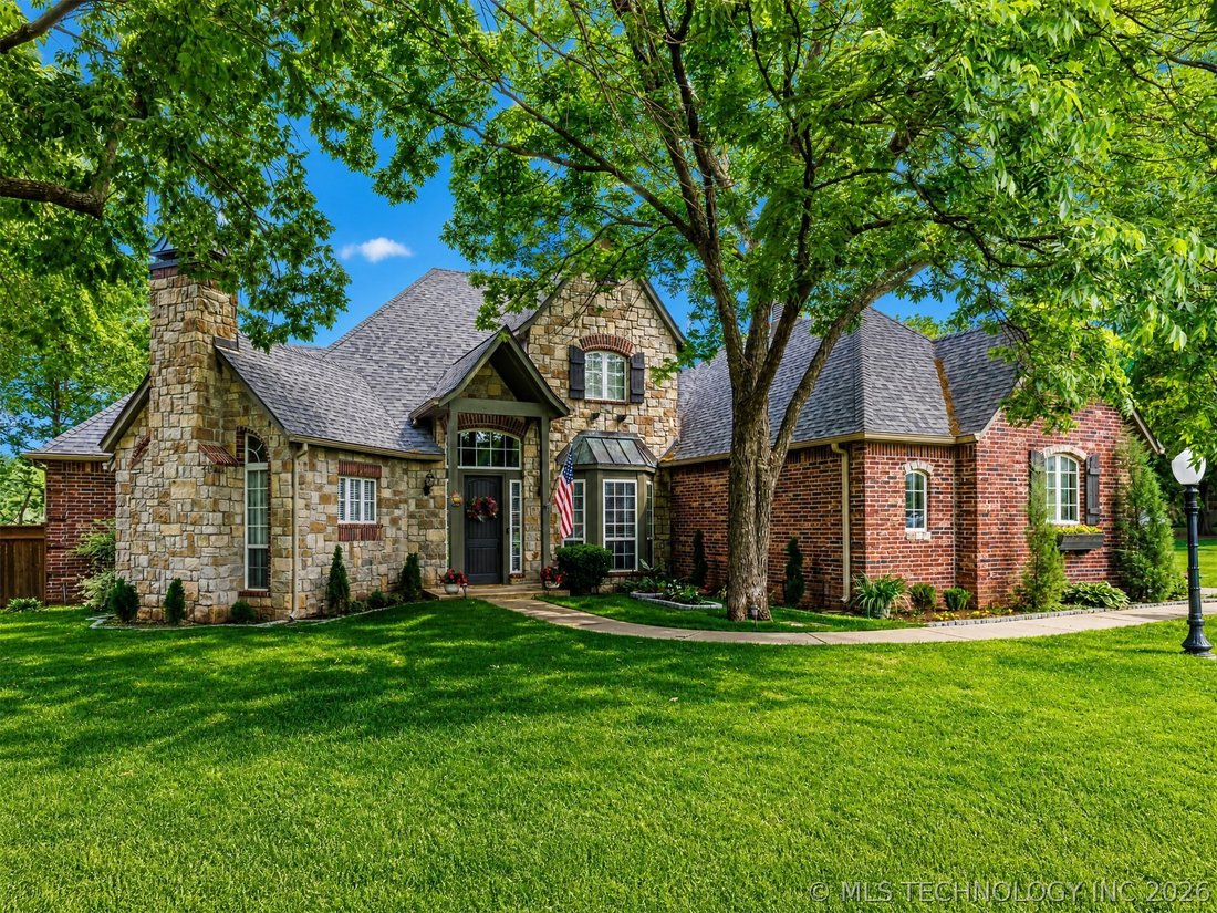 House in Owasso, Oklahoma, United States 2 - 17486697