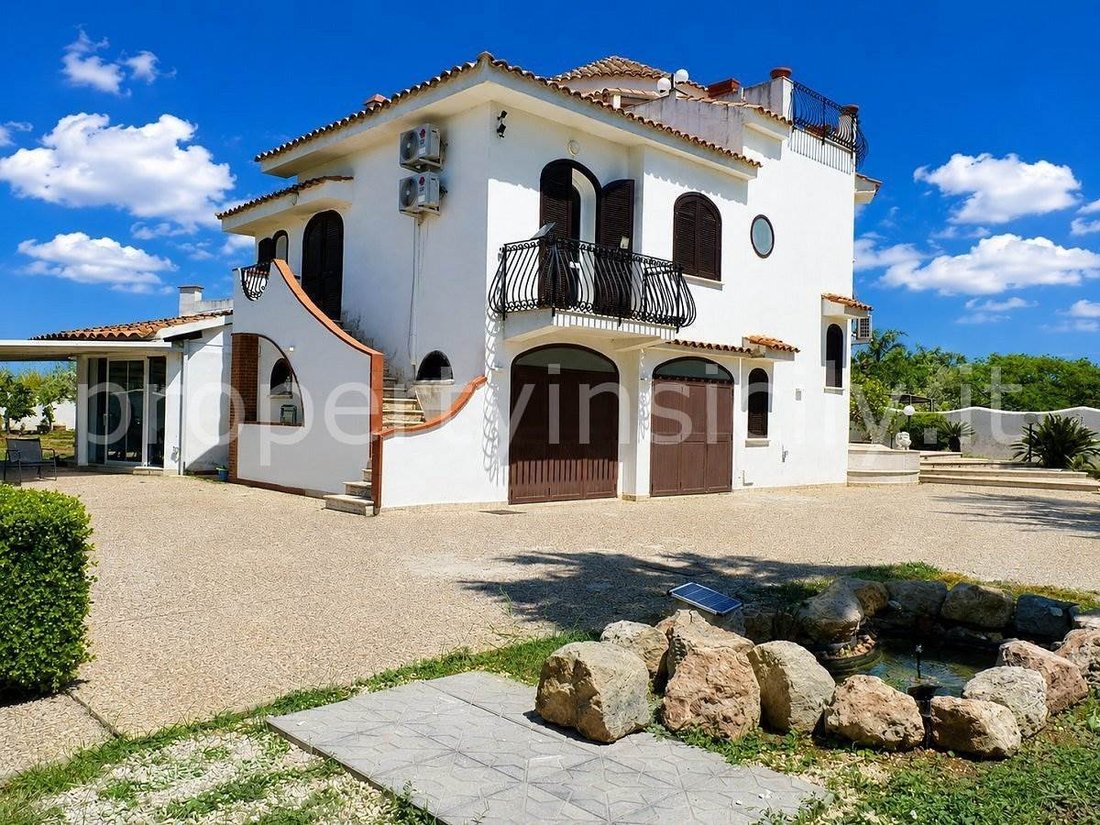 Villa in Fontane Bianche - Cassibile, Fontane Bianche, Sicily 3 - 17989478