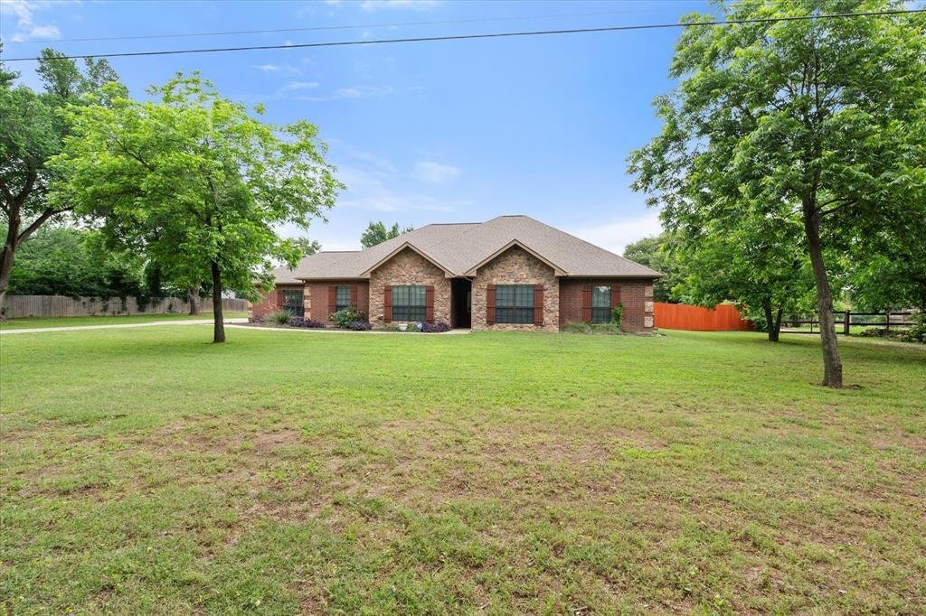 House in Burleson, Texas, United States 3 - 17993316