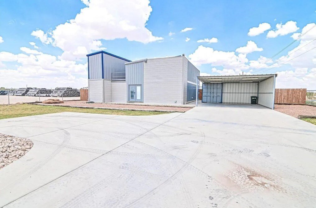 House in Midland, Texas, United States 2 - 17988016